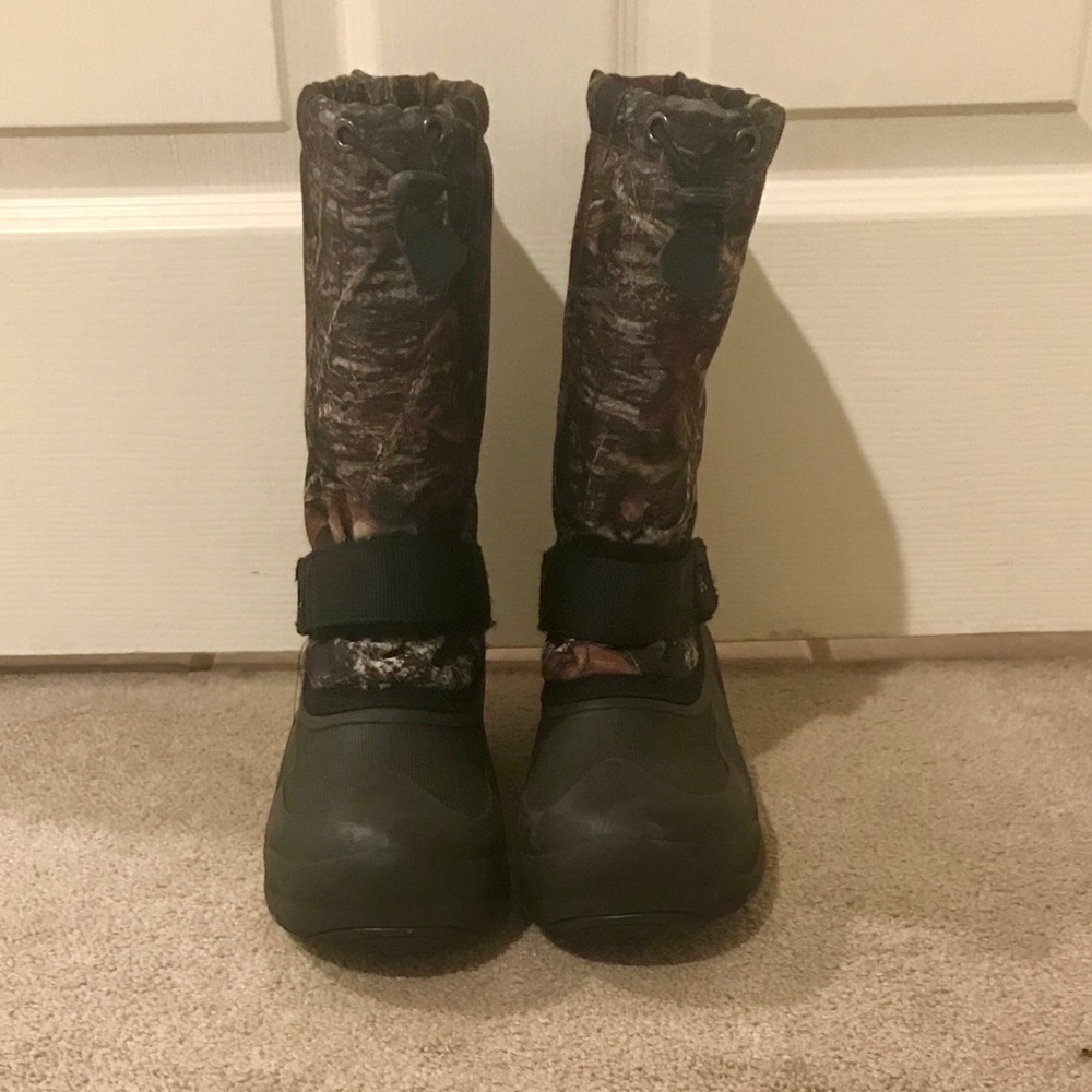 Camo Print Snow Boots